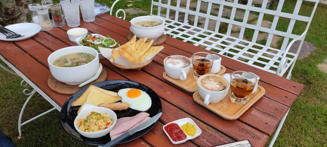 Je T'Aime Cafe & Villa 싱부리 외부 사진